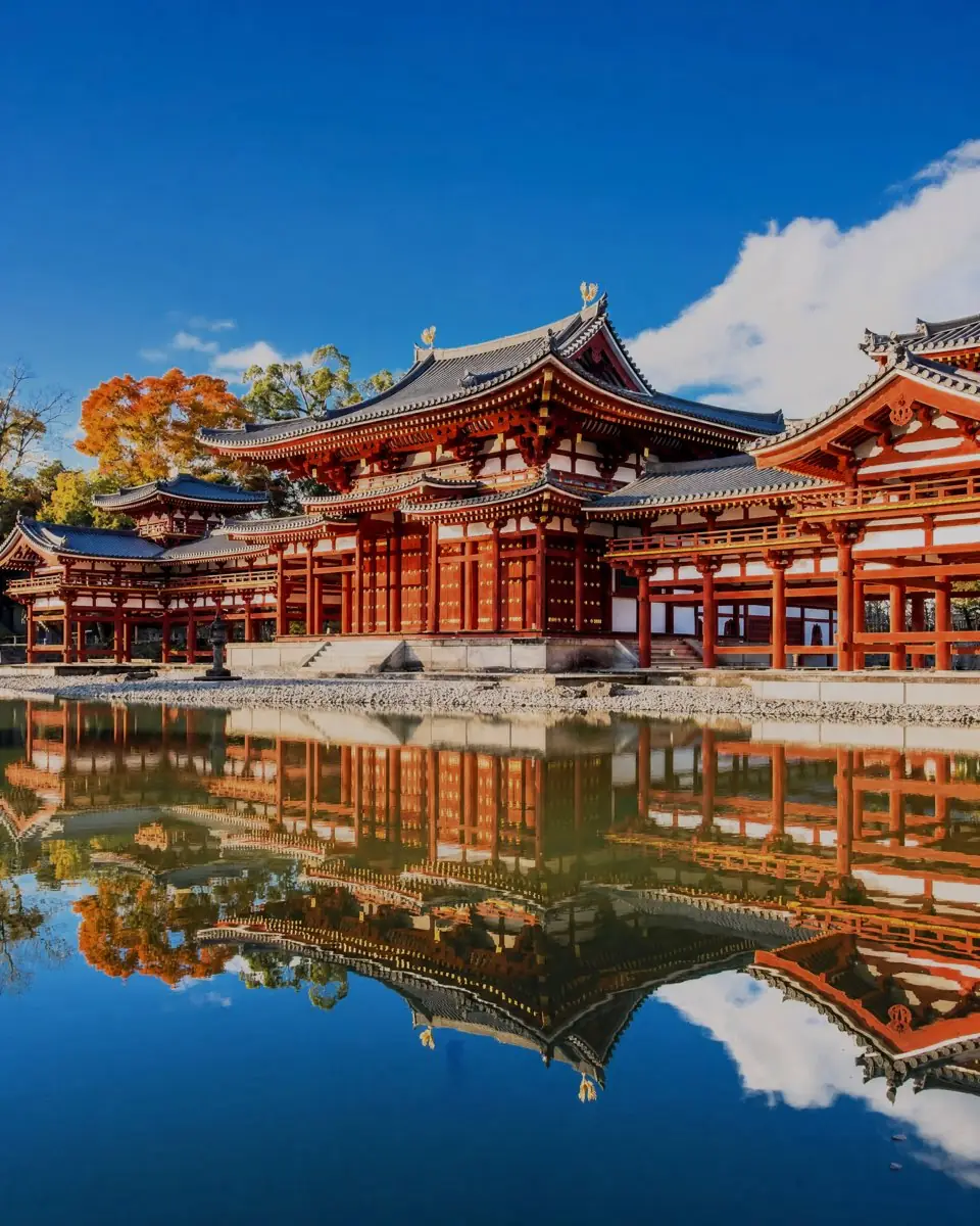 The Phoenix Hall at Byodo-in in autumn