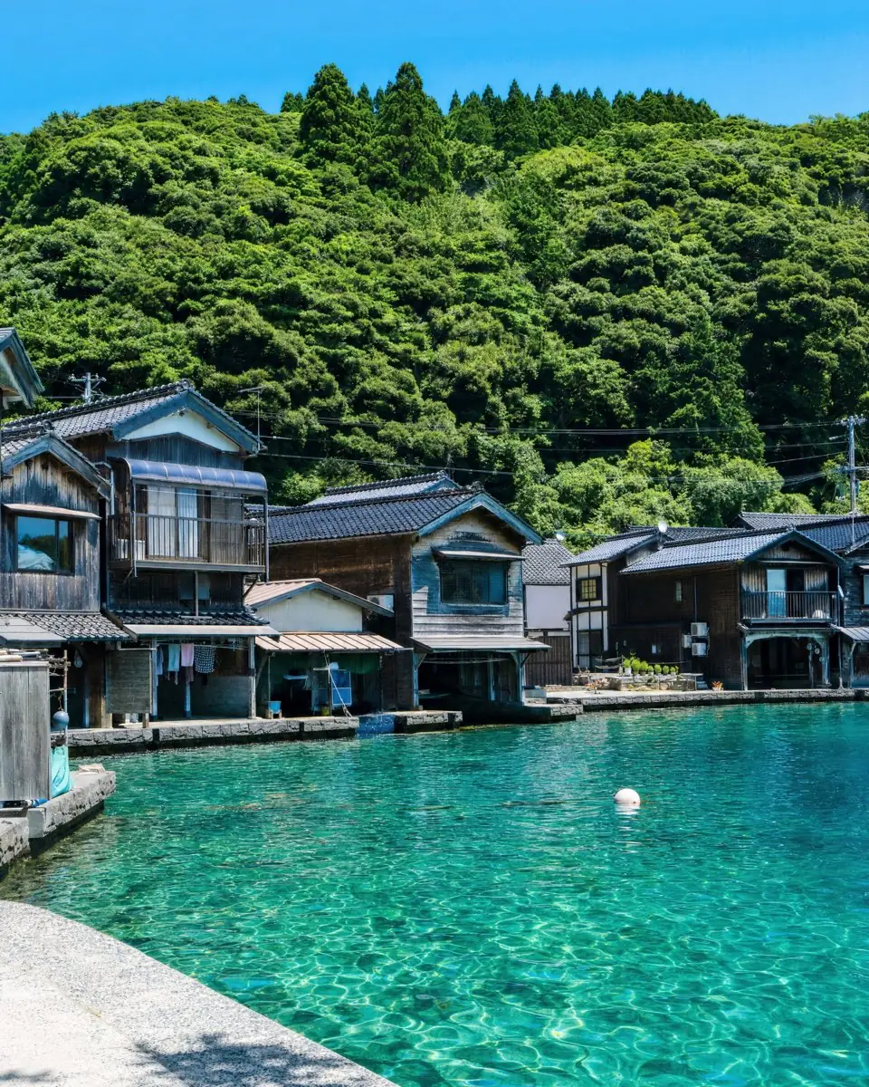 The boat houses of Ine